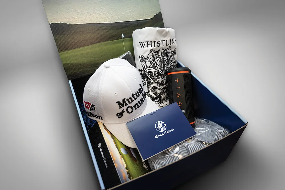 Mutual of Omaha Golf Kit