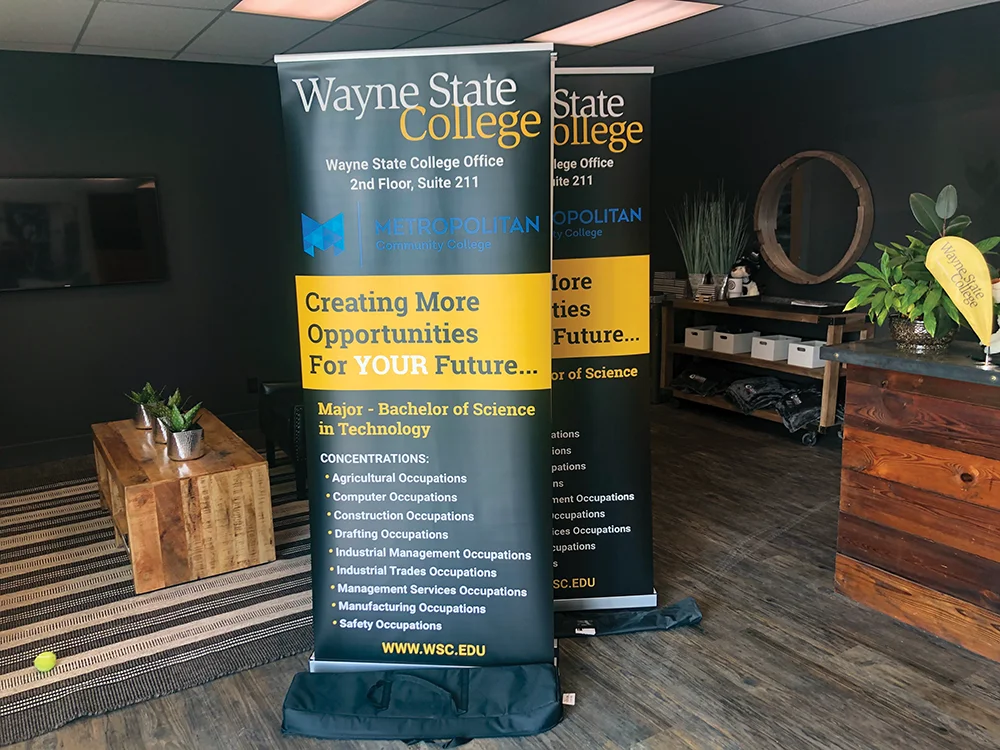 Wayne State College Retractors